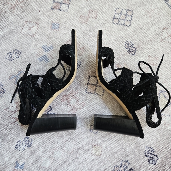 MOVING SALE BCBGeneration Lorette-X Black Suede Lace Up Sandals Size 8M - Picture 10 of 12